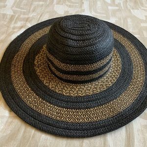 brand new. perfect for the summer